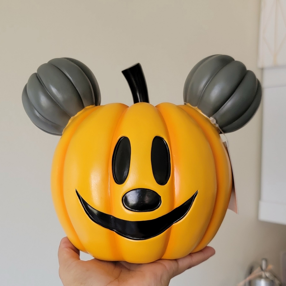 Halloween Mickey Pumpkin